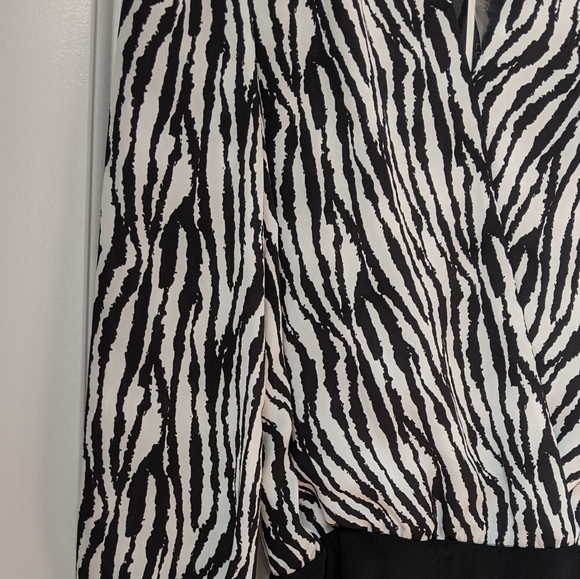 NWT Lucy Paris from Bloomingdales, Sz Small - Picture 11 of 16